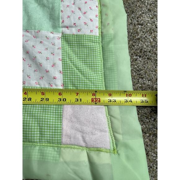 Vintage Bunny Quilt Patel Green Double Sided Lap Blanket Crib Nursery Decor - Picture 6 of 6